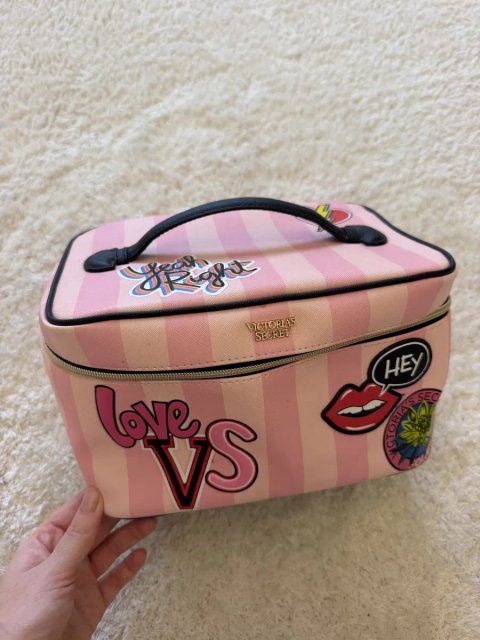 косметичка Victorias Secret