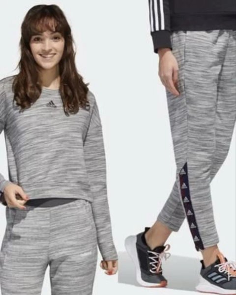 Костюм Adidas! Оригинал! Новый! Недорого!