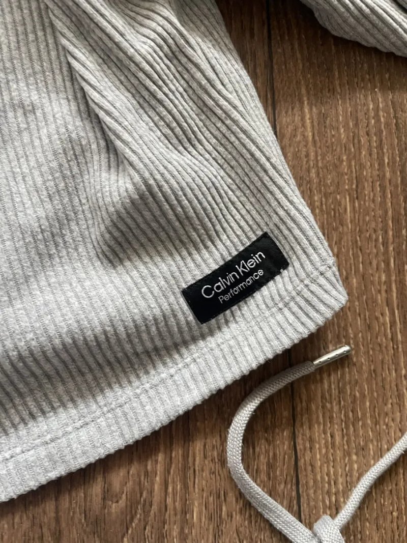 Костюм Calvin Klein в рубчик! Оригинал! Очень стильный! Недорого! — фото 4