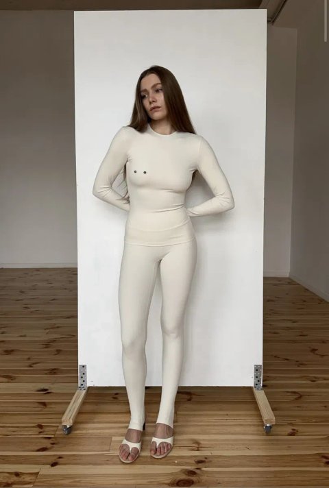 Костюм SWAN лосини та лонг молочного кольору