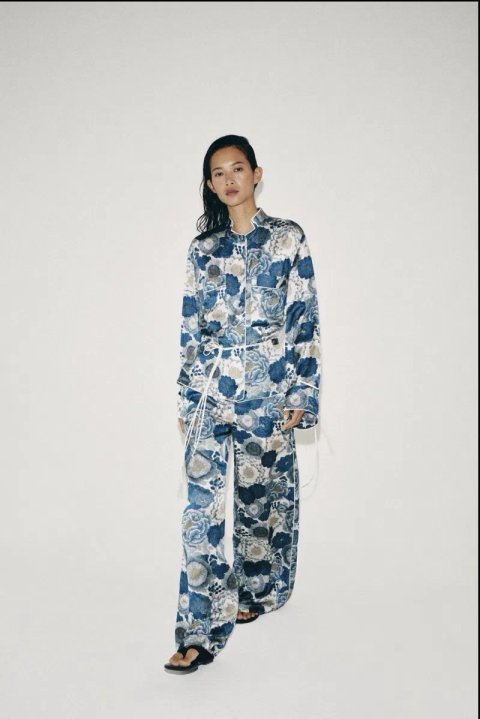 Костюм zara у піжамному стилі новий розмір М-Л квітковий