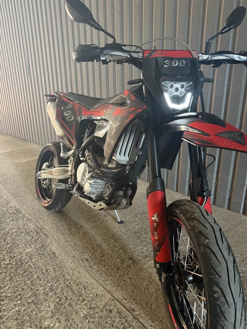 KOVI MAX 300 2026 мотоцикл motard — фото 4