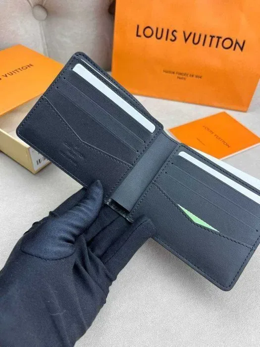 Кожаный черный бумажник Louis Vuitton кошелек Луи Виттон k415 — фото 4