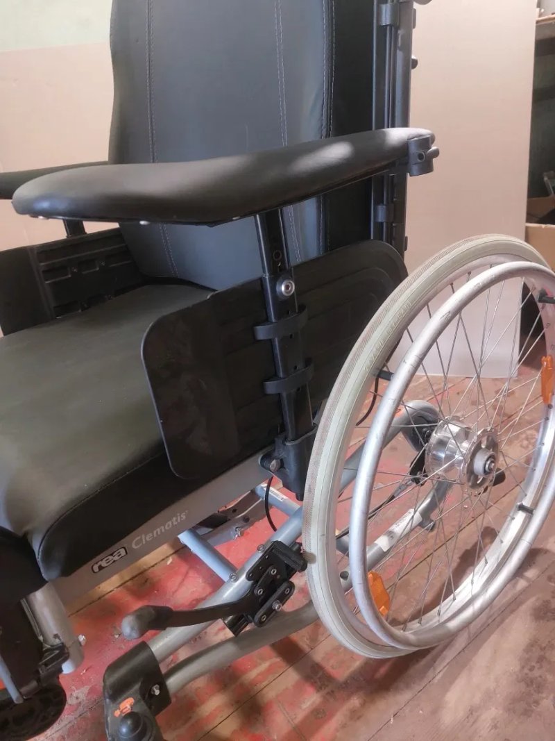 Кресло для инвалидов  многофункциональное   Invacare  (Германия) — фото 7