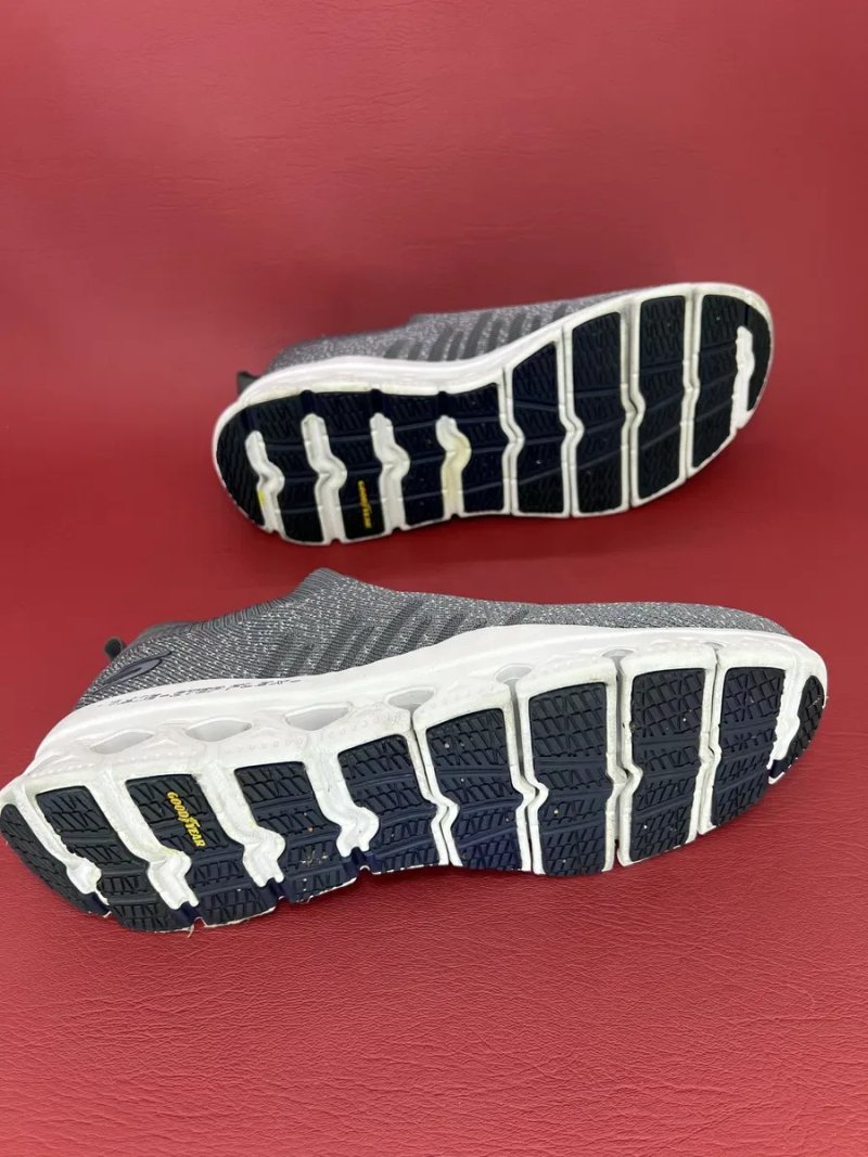 Кросівки 40р. Skechers Glide-Step Flex — фото 4