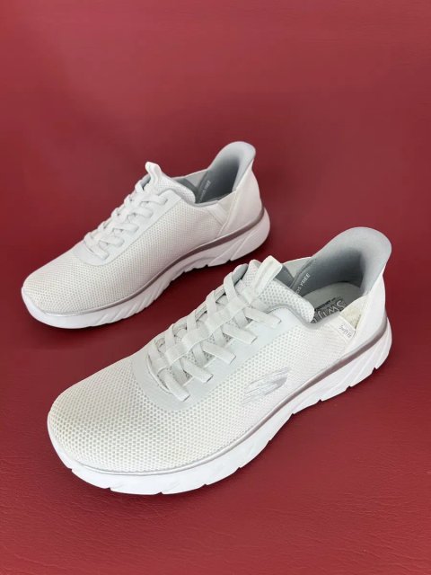 Кросівки 41р.  Skechers Hands Free Slip-ins