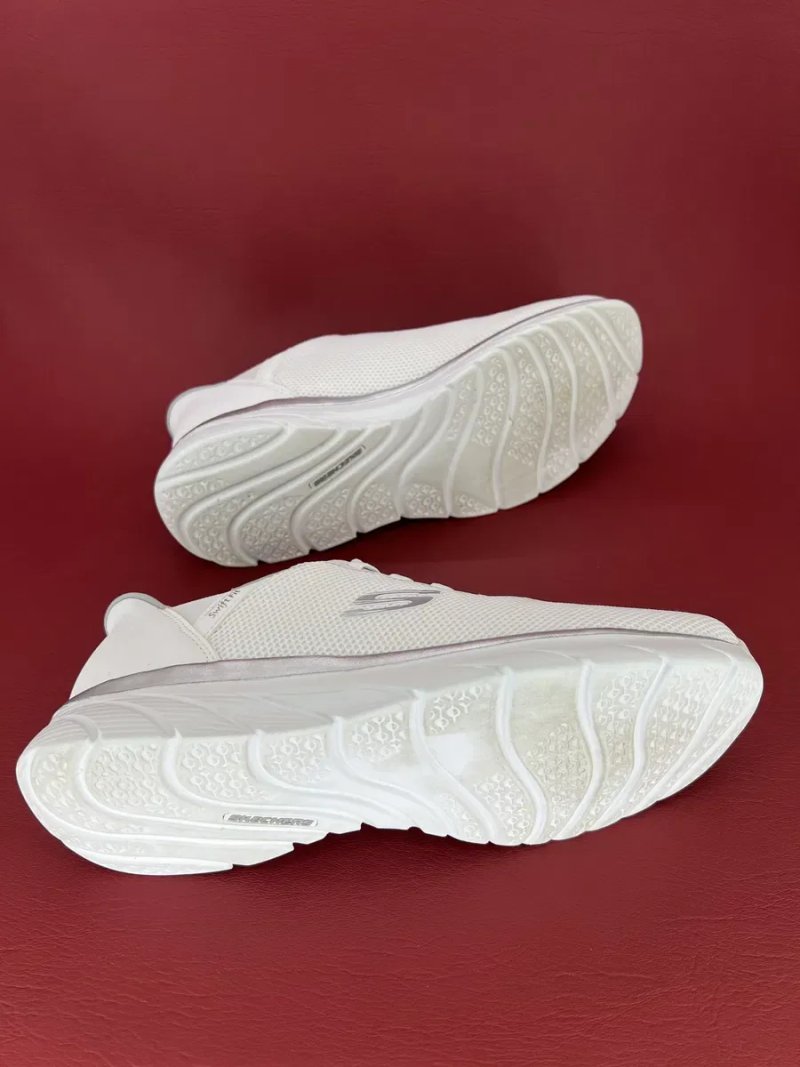 Кросівки 41р.  Skechers Hands Free Slip-ins — фото 4