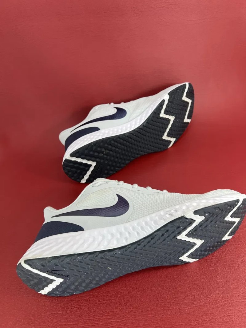 Кросівки 46р. Nike Revolution 5 — фото 4