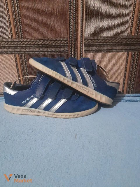 Кросівки Adidas Frankfurt сині розмір 42