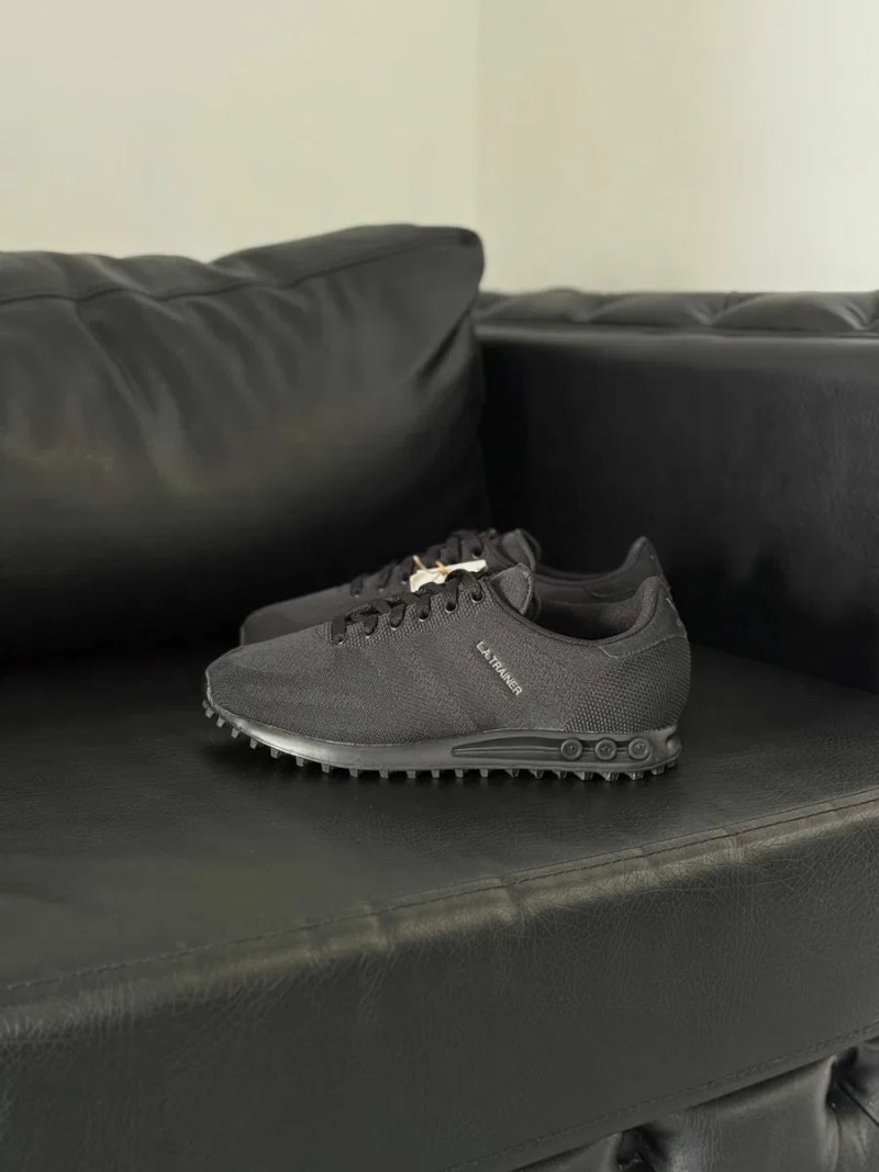 кросівки Adidas LA Trainer Weave з текстурним плетеним верхом ідеальний варіант на осінь легкі та практичне взуття дивіться інші оголошення є 500 мод — фото 2