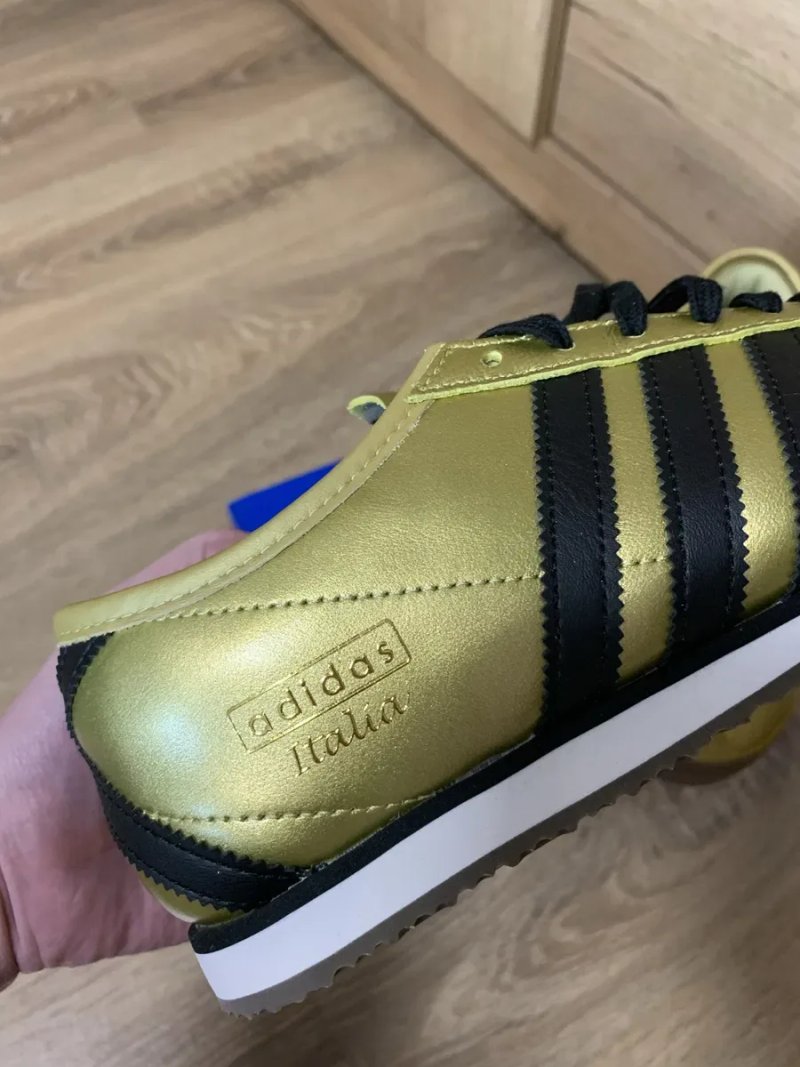 Кросівки Adidas (натуральна шкіра)розмір 37 — фото 5