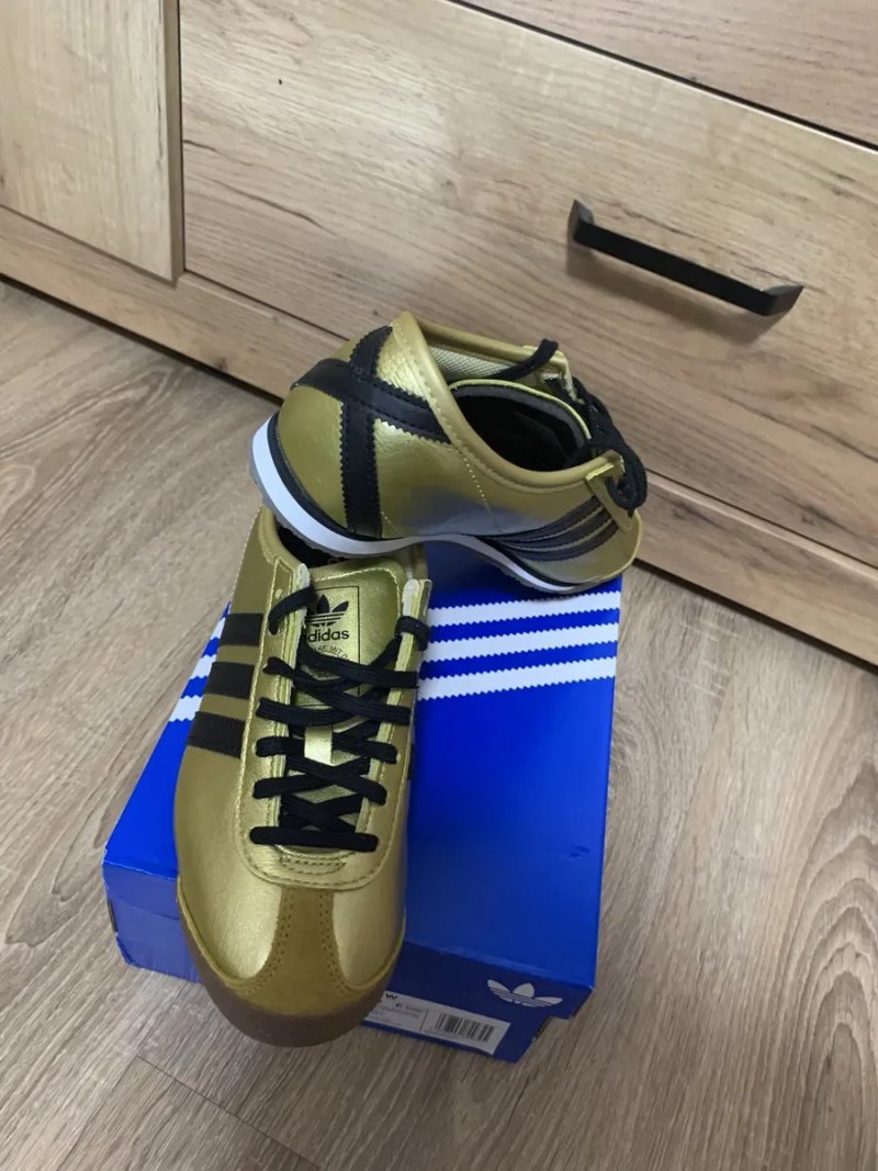 Кросівки Adidas (натуральна шкіра)розмір 37 — фото 6