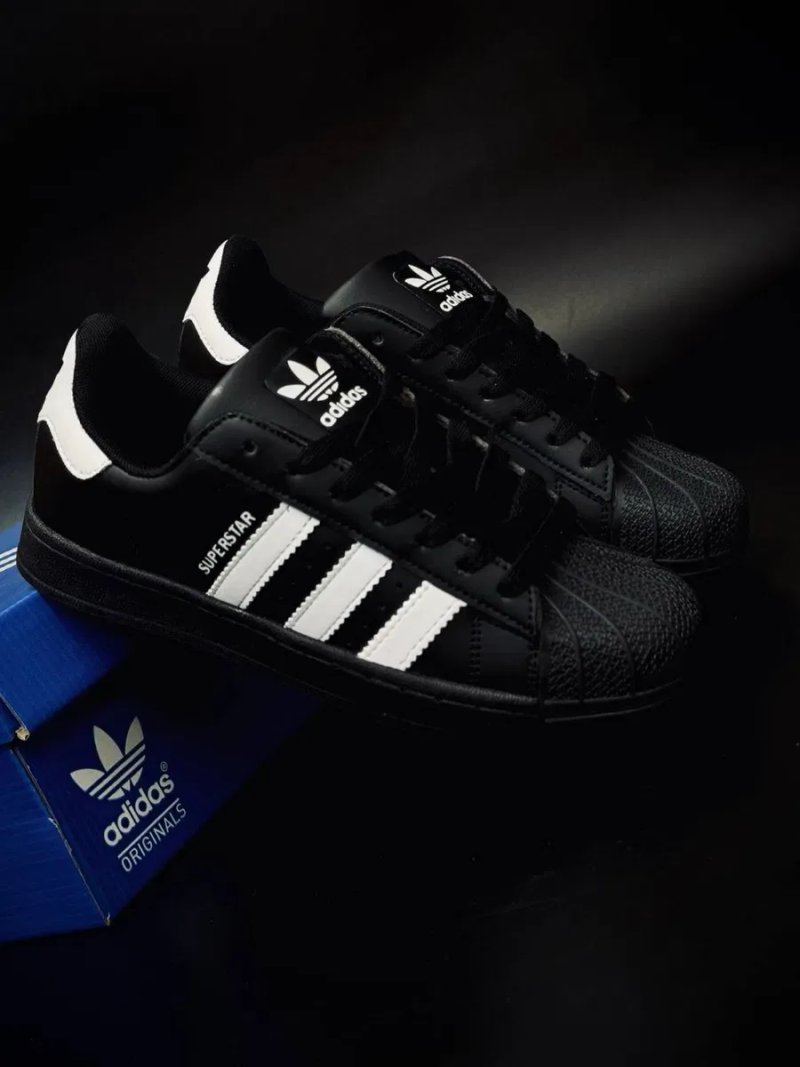 Кросівки адідас нова колекція • топ знахідка на літо • adidas superstar • натуральні шкіра • зручні • адіки жіночі — фото 3
