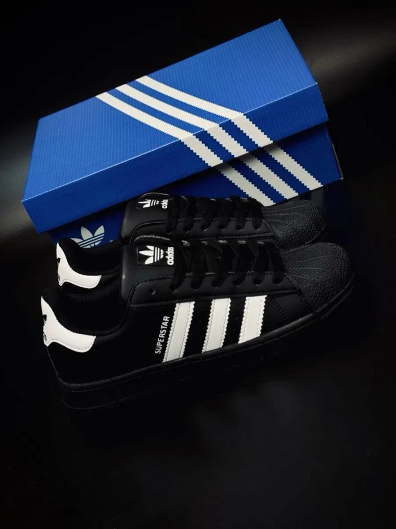 Кросівки адідас нова колекція • топ знахідка на літо • adidas superstar • натуральні шкіра • зручні • адіки жіночі — фото 8