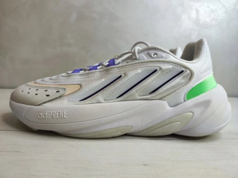 Кросівки adidas ozelia originals — фото 6