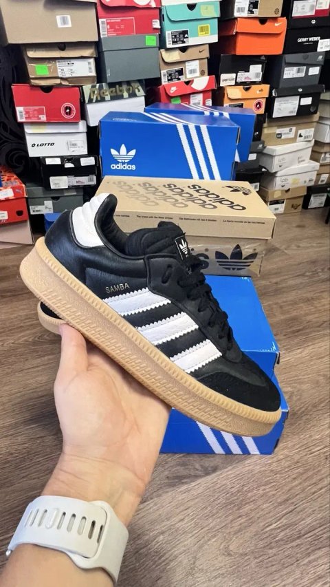 Кросівки Adidas Samba XLG. Розмір 36 (ідуть на 35). ОРИГІНАЛ!!!