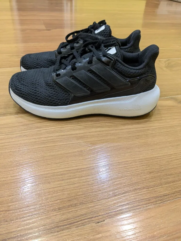 Кросівки Adidas снікерси оригінал 36 р ідеал — фото 4