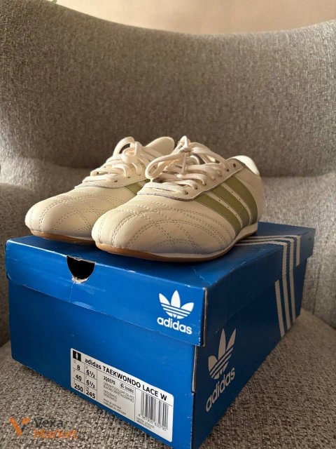 Кросівки Adidas Taekwondo Lace W 40