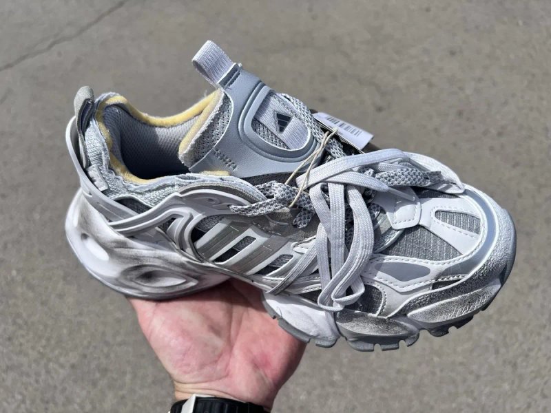 Кросівки Adidas XLG Running Deluxe/ Vento — фото 2