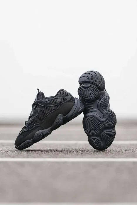 Кросівки Adidas Yeezy Boost 500 Premium Triple Black | Кроссовки Адидас чоловічі жіночі — фото 5