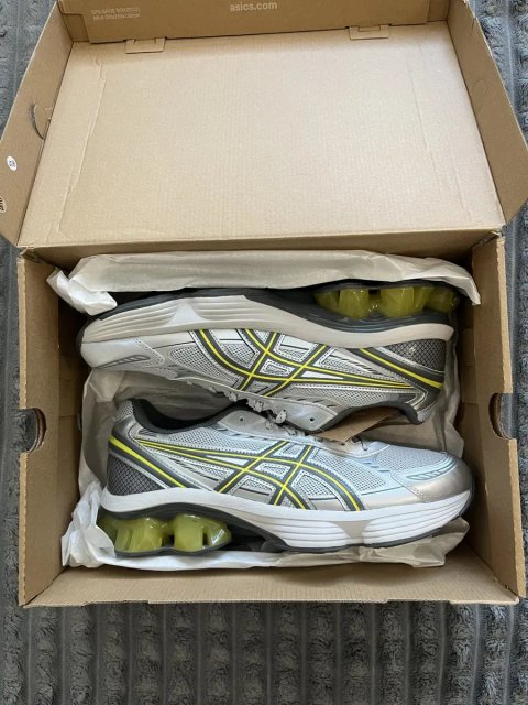 Кросівки Asics Gel-Kinetic ОРИГІНАЛ!!