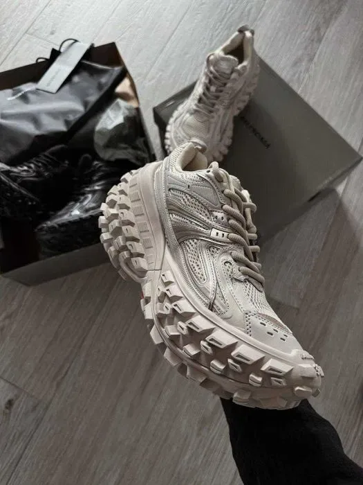 Кросівки Balenciaga Defender Beige premium | Кроссовки жіночі чоловічі — фото 4