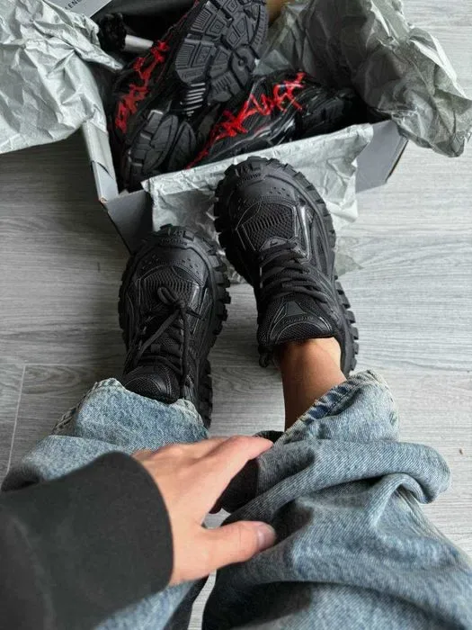 Кросівки Balenciaga Defender Sneaker Triple Black premium | Кроссовки чоловічі жіночі — фото 3