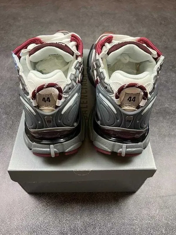 Кросівки Balenciaga Runner баленсіага раннер білі червоні з білим кросовки бленсиага раннер красные с белым свага опиум — фото 7