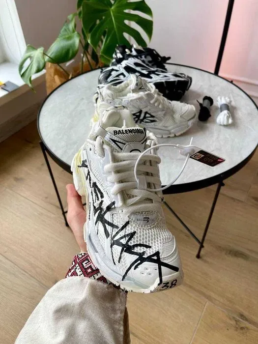 Кросівки Balenciaga Runner Trainer Logo (люкс якість) | Кроссовки жіночі чоловічі — фото 3