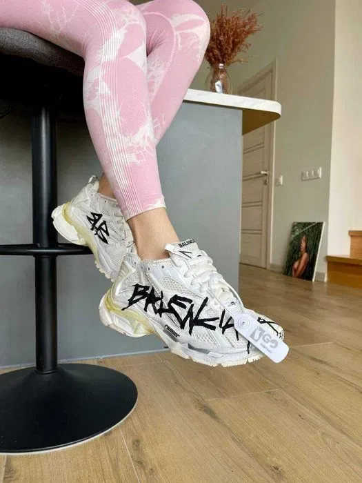 Кросівки Balenciaga Runner Trainer Logo (люкс якість) | Кроссовки жіночі чоловічі — фото 7
