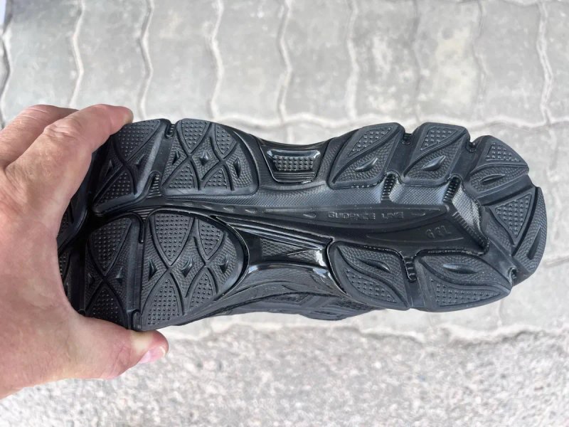 Кросівки чоловічі Asics GEL-NYC GT Triple Black / Graphite Grey Black в наявності.. — фото 5