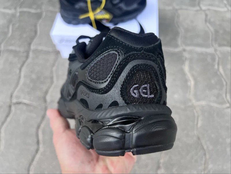 Кросівки чоловічі Asics GEL-NYC GT Triple Black / Graphite Grey Black в наявності.. — фото 6