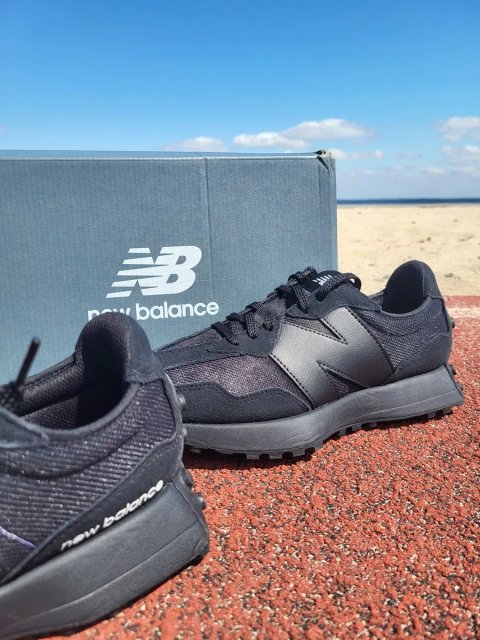 Кросівки чоловічі  New Balance 327 MS327CTB Оригінал