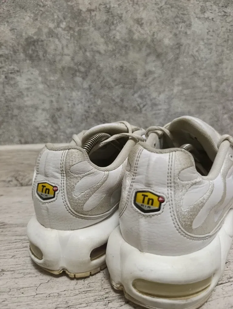 Кросівки чоловічі Nike Air Max Plus White Aj2029-100 — фото 5