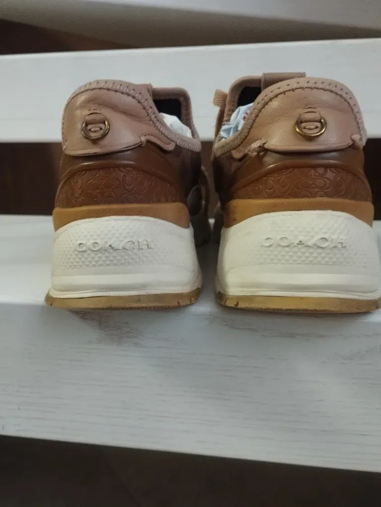 Кросівки coach, guess, Calvin Klein — фото 4