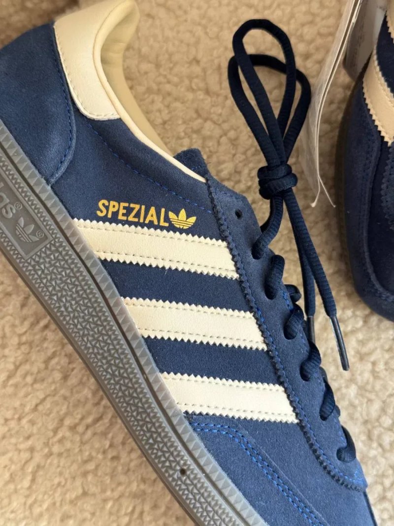 Кросівки кеди Adidas Spezial 40,5р — фото 4