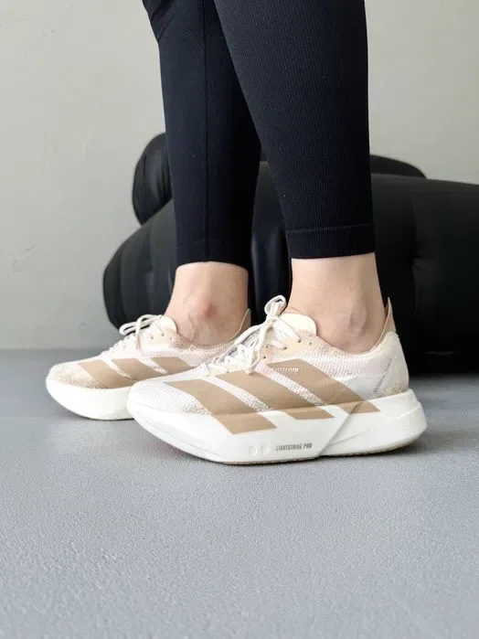 Кросівки Кроссовки Adidas Adizero EVO SL Gold Pink Кросовки повсякденні — фото 6