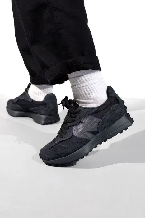 Кросівки Кроссовки New Balance 327 Triple Black Чорний Чёрный Кросовки повсякденні — фото 6