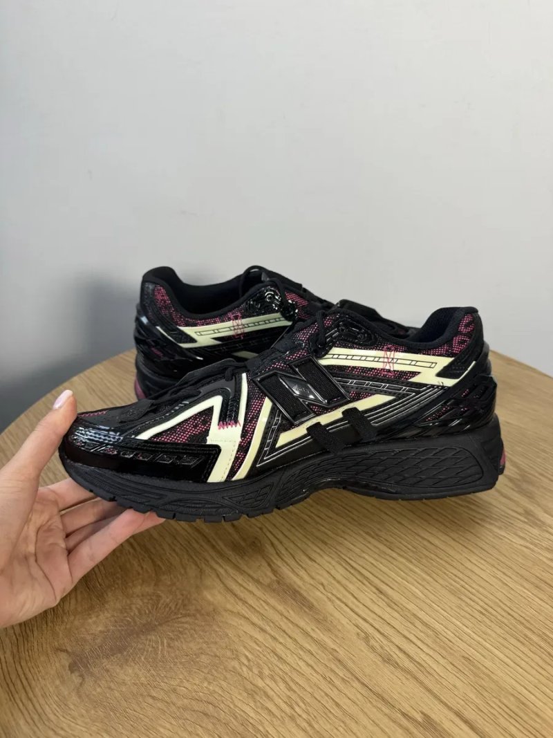 Кросівки New Balance 1906A Black Dragon Berry U1906AD оригінал 40,5 /43/44 — фото 7