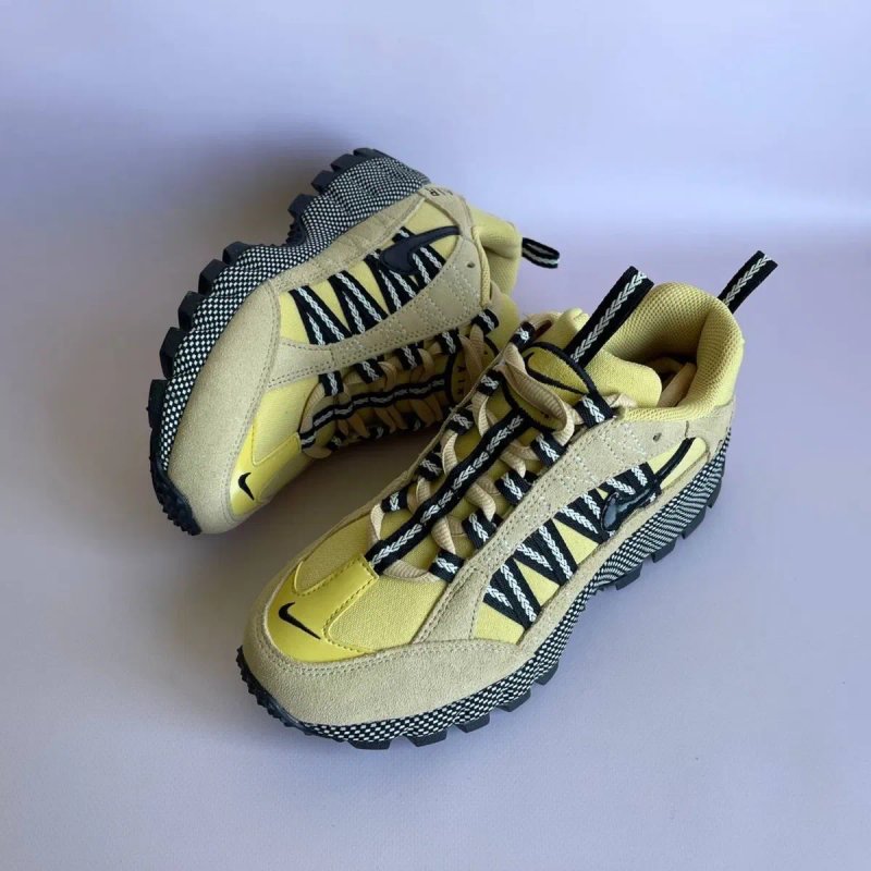 Кросівки Nike Air Humara 36,5 р ОРИГІНАЛ — фото 4