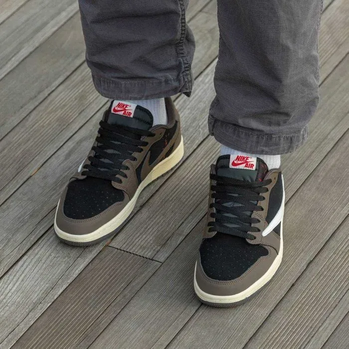 Кросівки Nike Air Jordan 1 low x Travis Scott Classic premium | Кроссовки Найк чоловічі жіночі — фото 2