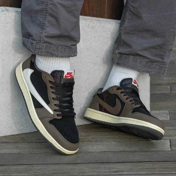 Кросівки Nike Air Jordan 1 low x Travis Scott Classic premium | Кроссовки Найк чоловічі жіночі — фото 6