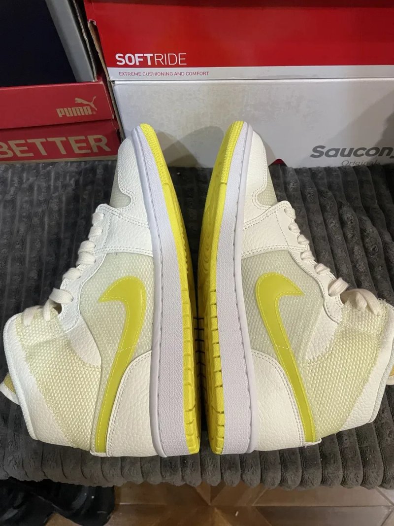 Кросівки Nike Air Jordan 1 Mid SE Voltage Yellow 40(25,5см) оригінал — фото 5
