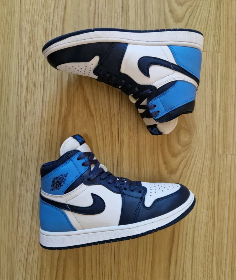 Кросівки Nike Air Jordan 1 Retro 40 розмір (стелька 25см) Original — фото 3