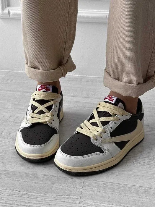 Кросівки Nike Air Jordan 1 x Travis Scott Beige premium | Кроссовки Найк жіночі чоловічі — фото 4