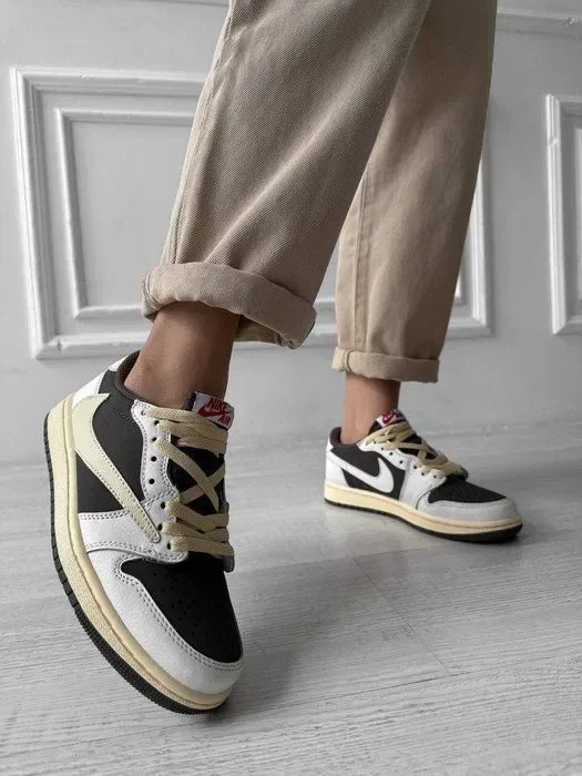 Кросівки Nike Air Jordan 1 x Travis Scott Beige premium | Кроссовки Найк жіночі чоловічі — фото 6