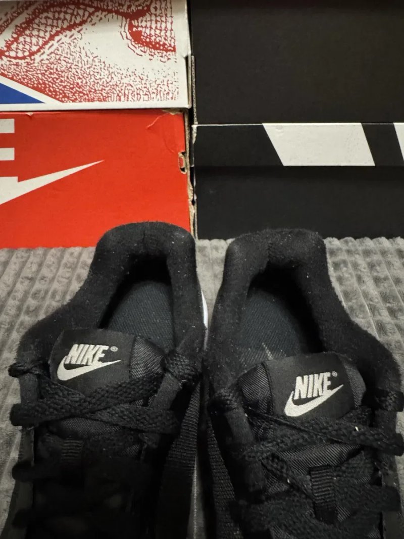 Кросівки Nike Air Max Invigor 40(25,5см) оригінал — фото 6