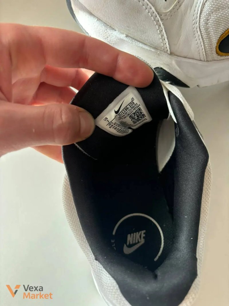 Кросівки Nike Defy All Day 38 розмір — фото 2