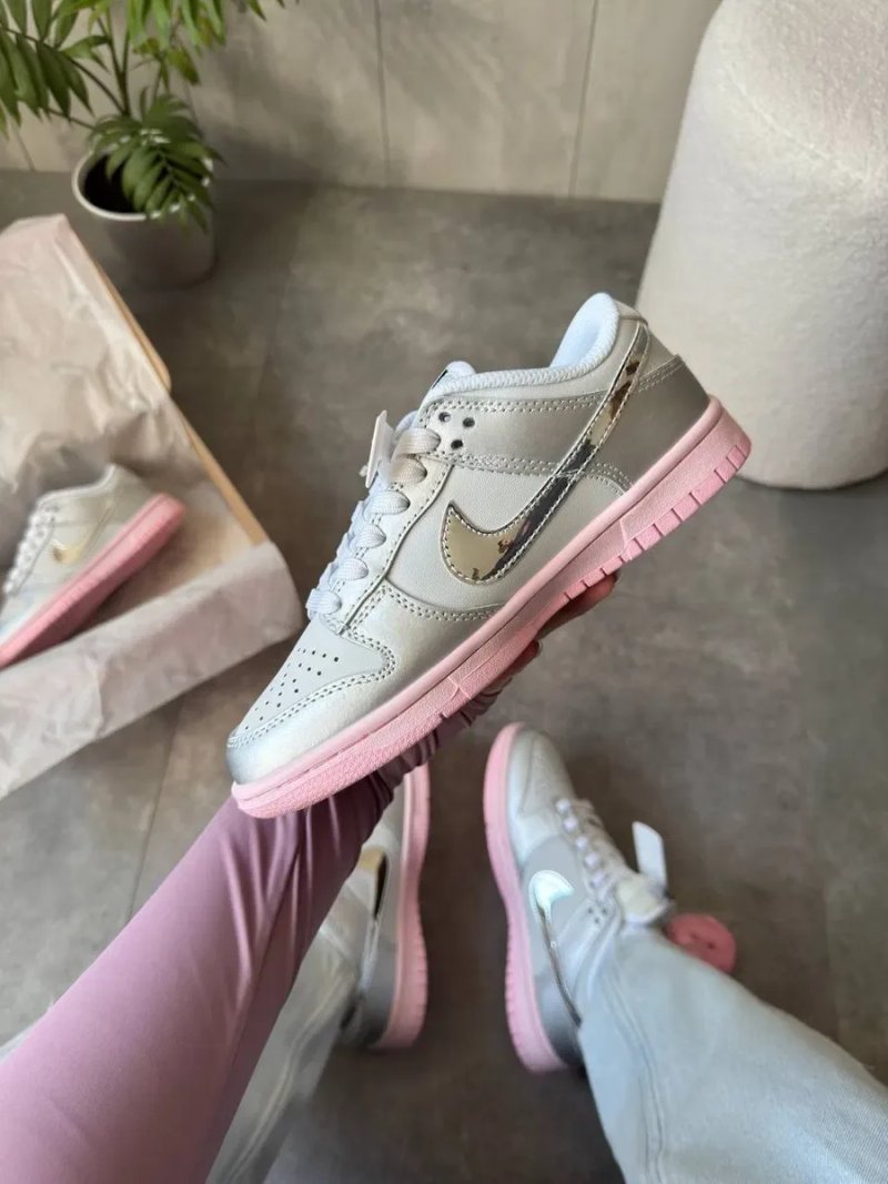 Кросівки Nike Dunk Low LX Metallic Silver Pink Foam жіночі кросівки найк сб данк — фото 3