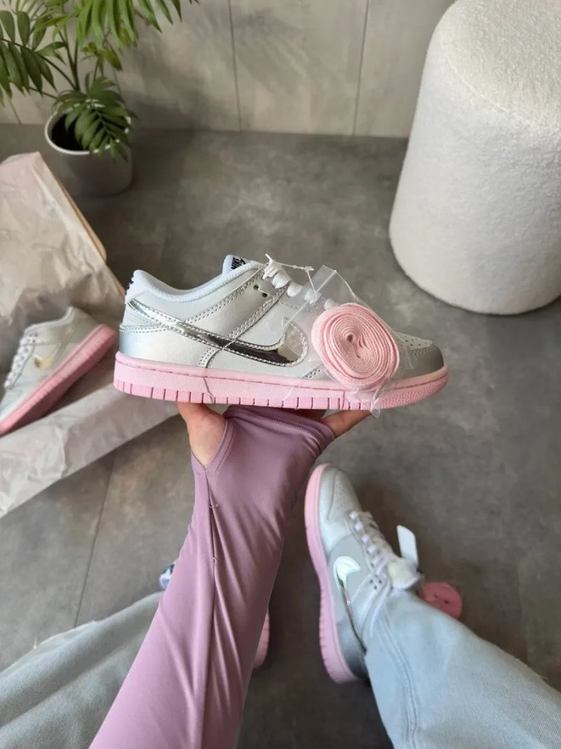 Кросівки Nike Dunk Low LX Metallic Silver Pink Foam жіночі кросівки найк сб данк — фото 4